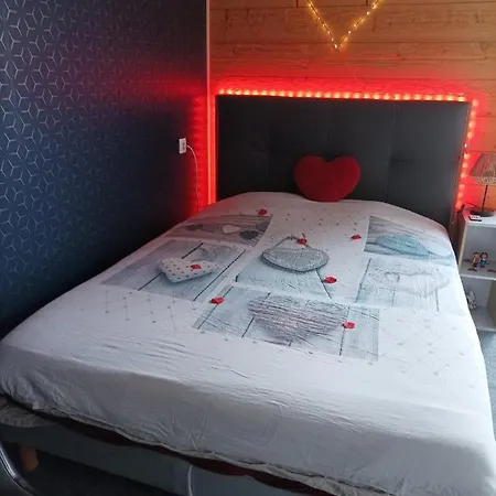 Le Nid Douillet D'alsace Et Sa Balneo Ottmarsheim